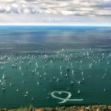 Apartment Paradise *